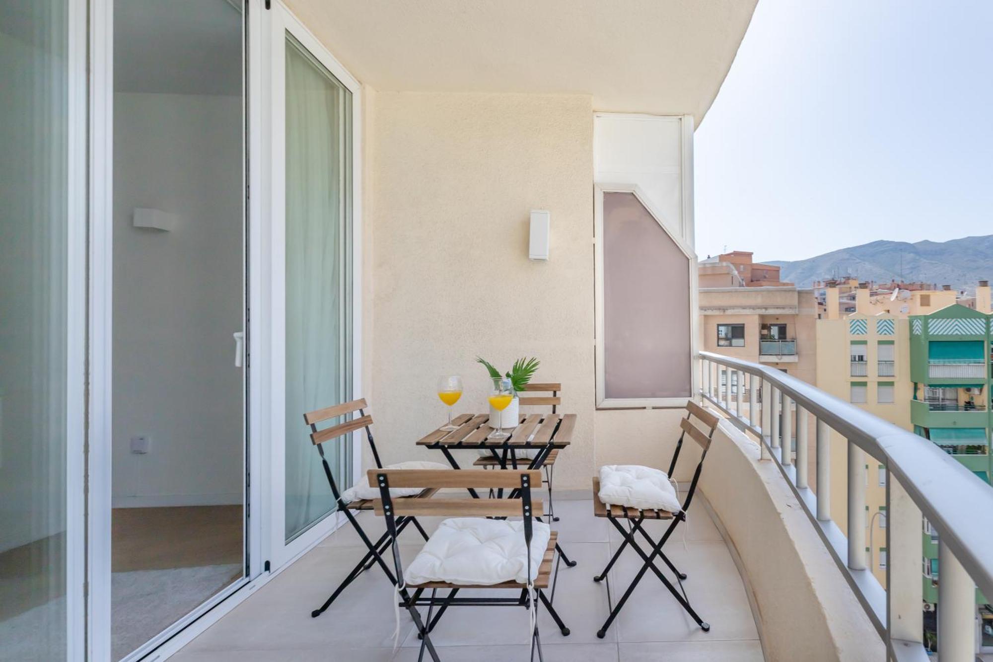 Stylish 2bd In The Centre 10 Minutes Away From The Apartment Torremolinos